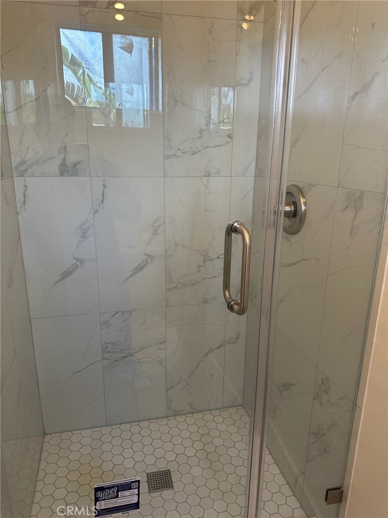 MLS #OC25064656 image #5