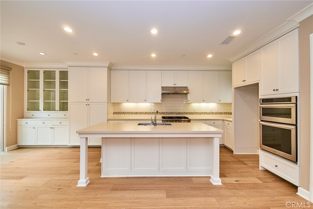 MLS #OC25064682 image #11