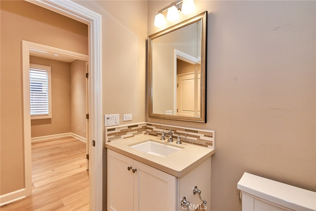 MLS #OC25064682 image #21
