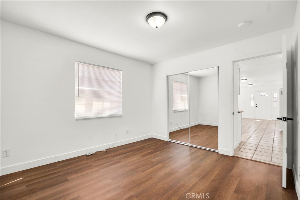 MLS #OC25065305 image #17