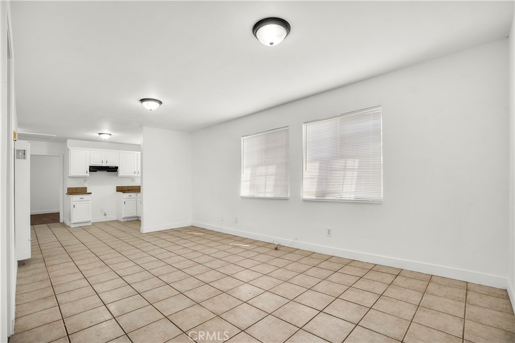 MLS #OC25065305 image #2