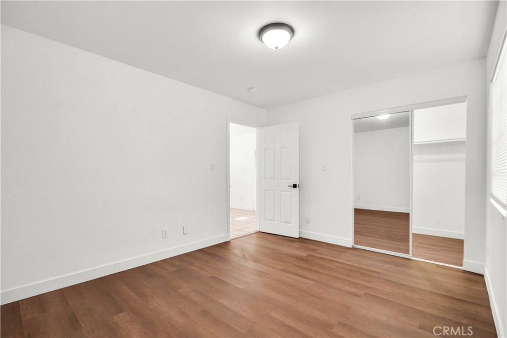 MLS #OC25065305 image #5