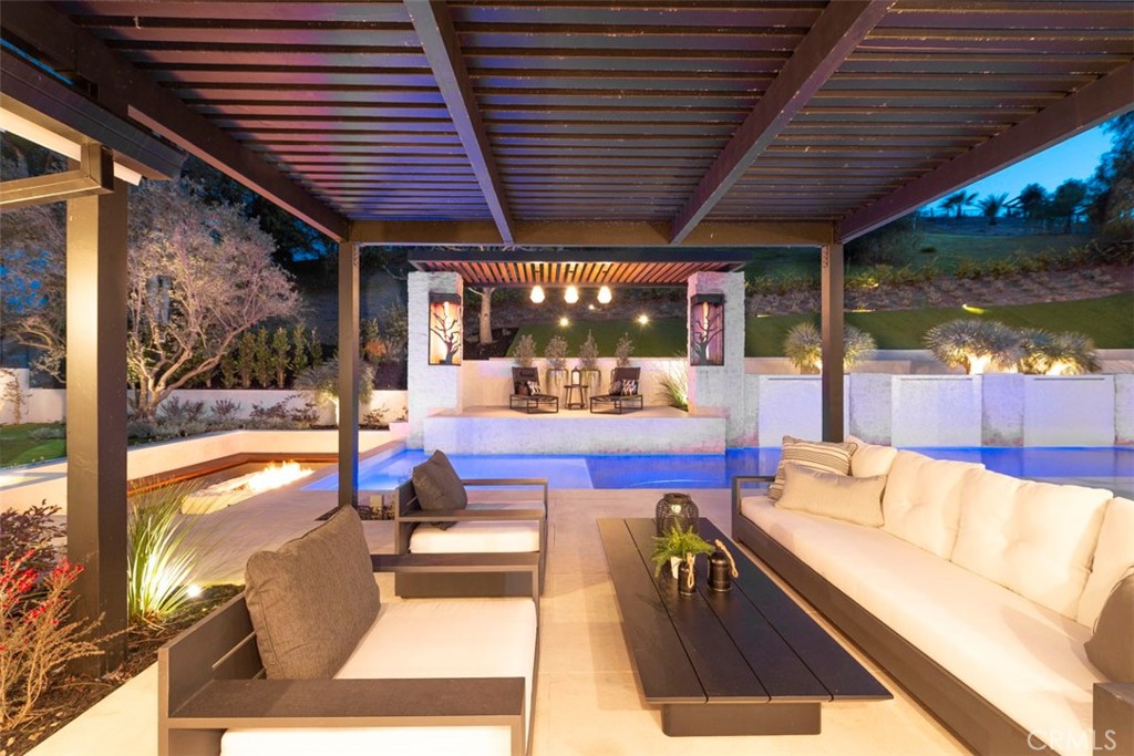 MLS #OC25065356 image #10