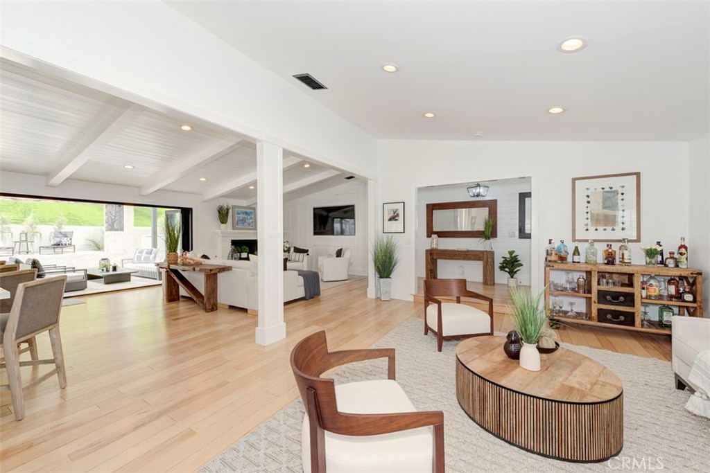 MLS #OC25065356 image #15