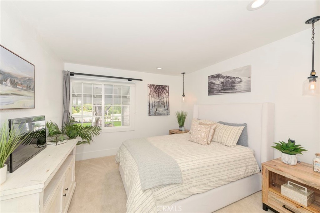 MLS #OC25065356 image #24