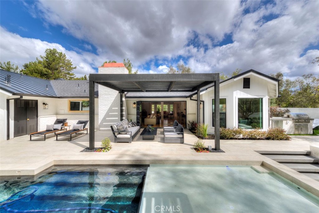 MLS #OC25065356 image #32