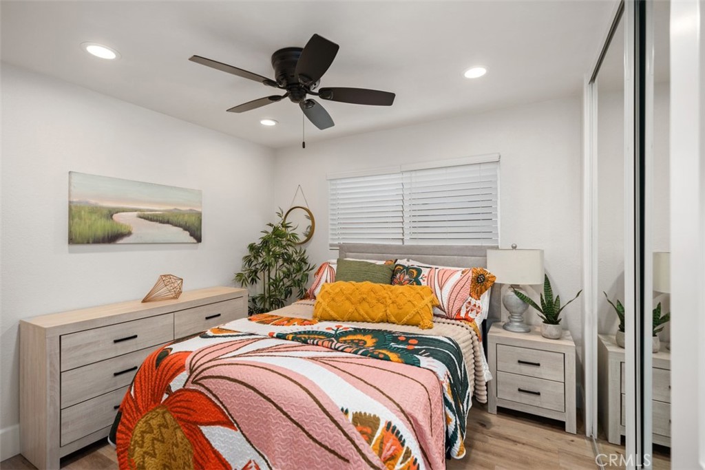 MLS #OC25067315 image #25