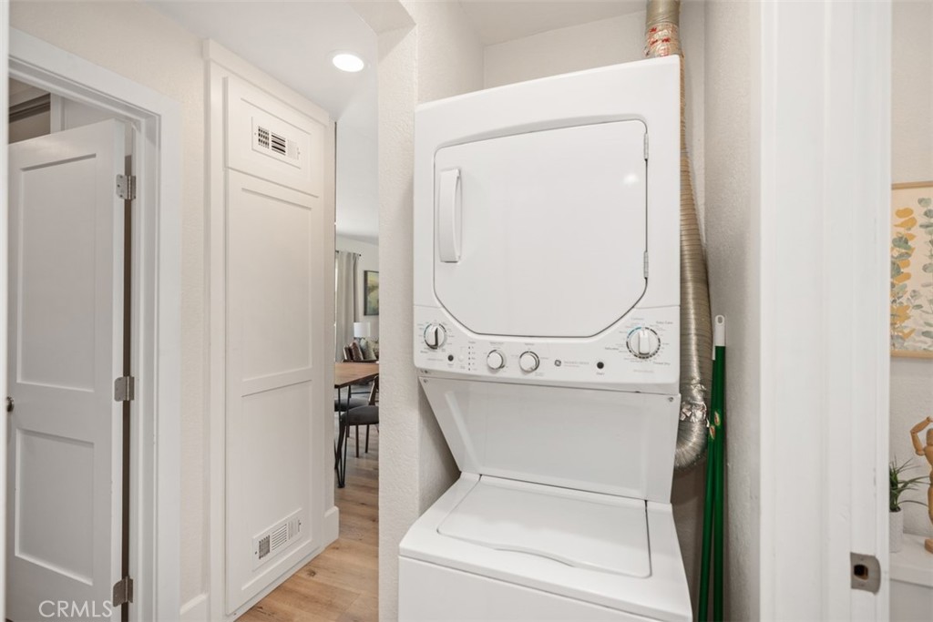 MLS #OC25067315 image #27