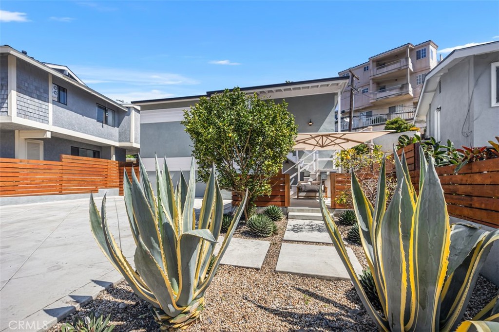 MLS #OC25067315 image #3