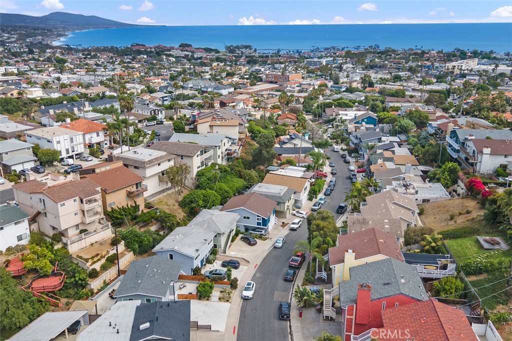 MLS #OC25067315 image #39