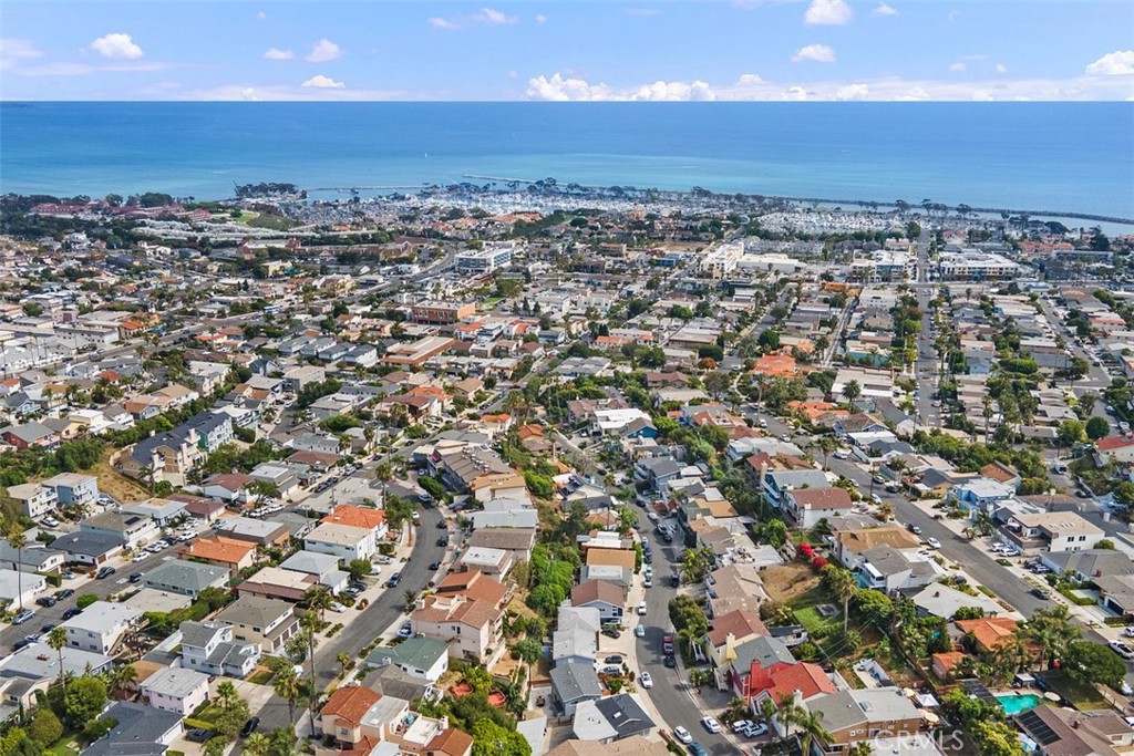 MLS #OC25067315 image #41