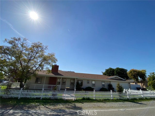 MLS #OC25067724 image #1