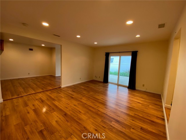 MLS #OC25067724 image #13