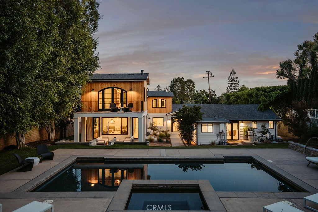 MLS #OC25067933 image #1