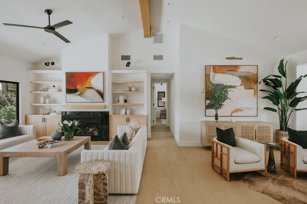 MLS #OC25067933 image #11