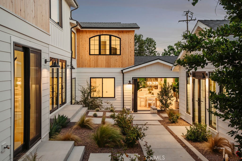 MLS #OC25067933 image #27