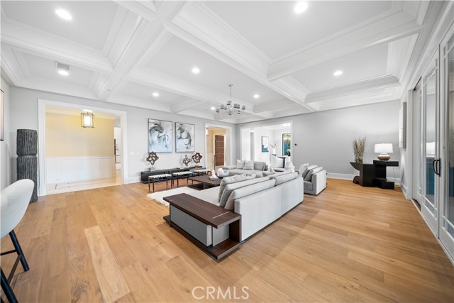 MLS #OC25069284 image #24