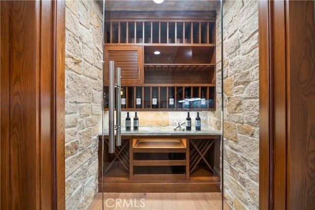 MLS #OC25069284 image #29