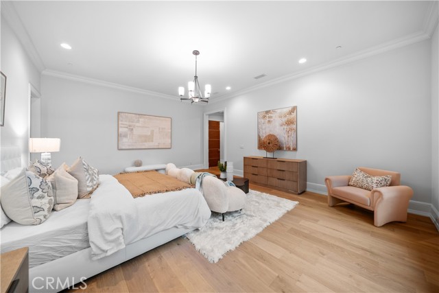 MLS #OC25069284 image #41