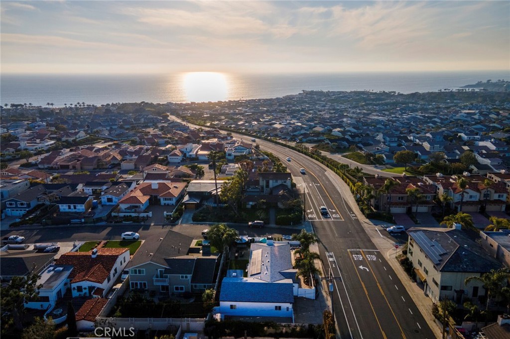 MLS #OC25071945 image #50