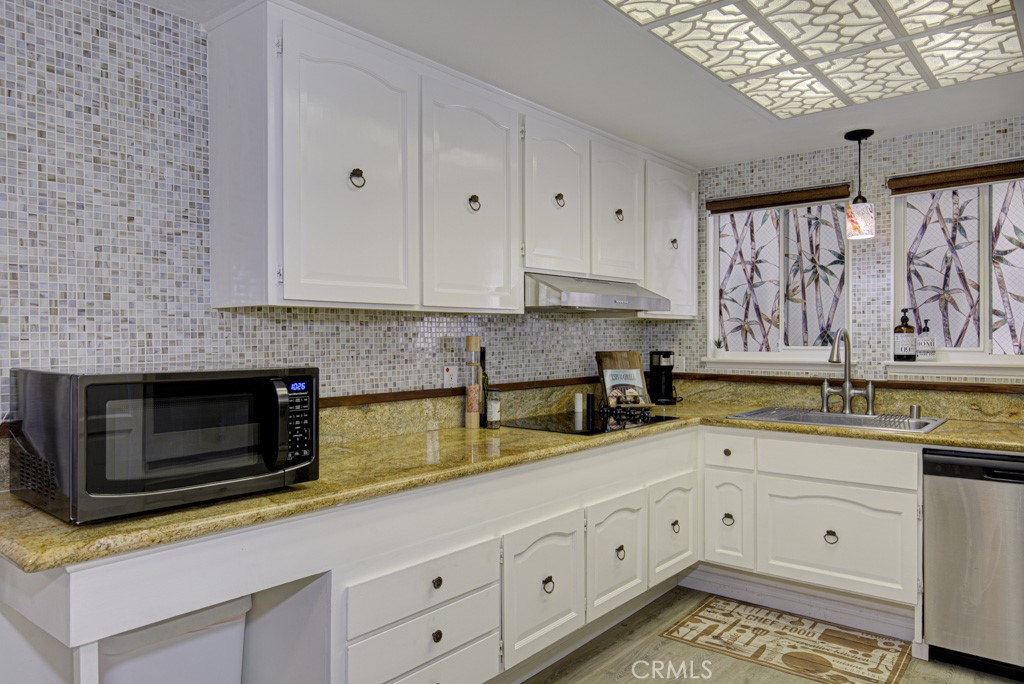 MLS #OC25073786 image #10