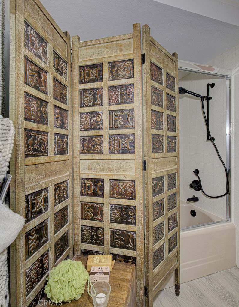 MLS #OC25073786 image #17