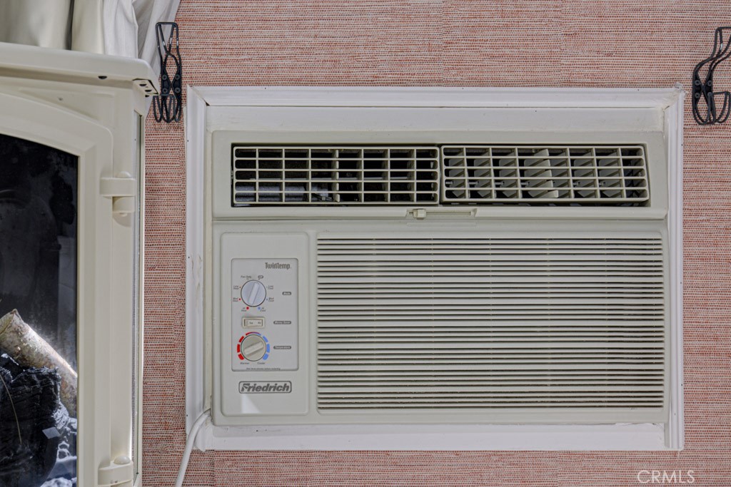 MLS #OC25073786 image #19