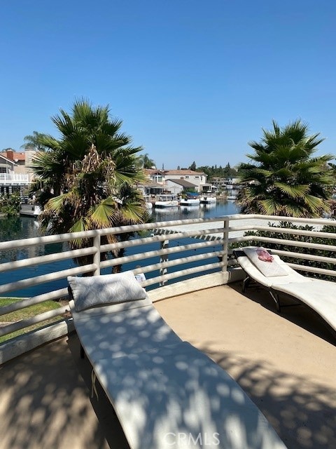 MLS #OC25075204 image #0