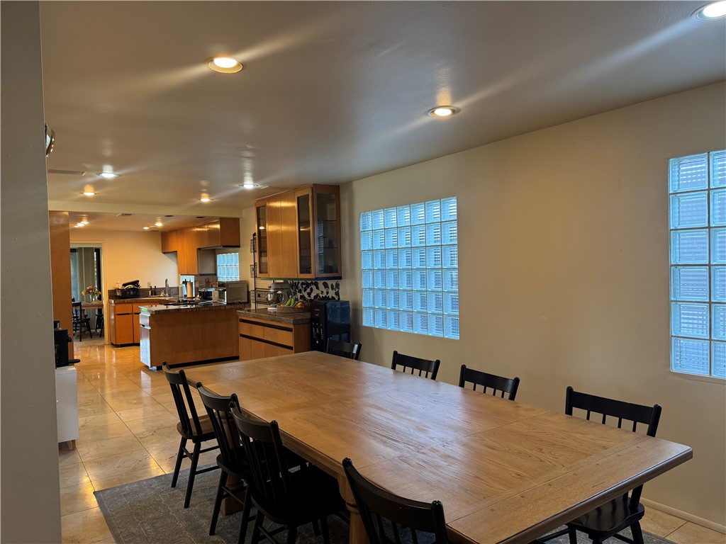 MLS #OC25075204 image #15