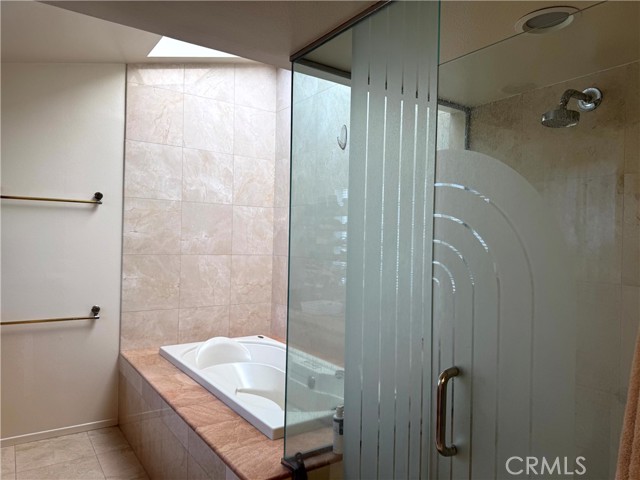 MLS #OC25075204 image #27