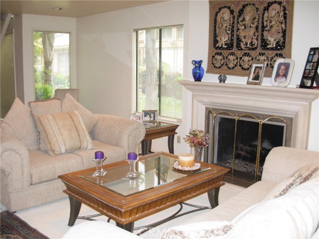 MLS #OC25075204 image #9