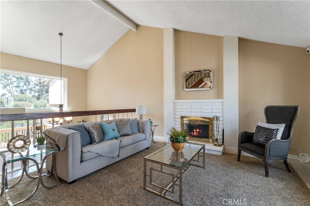 MLS #OC25075208 image #2