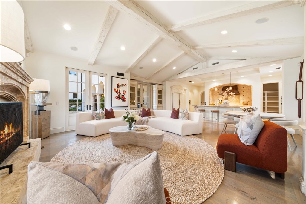 MLS #OC25075294 image #10