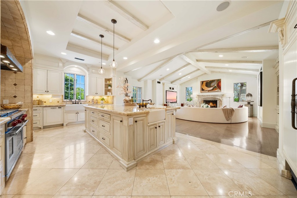 MLS #OC25075294 image #13