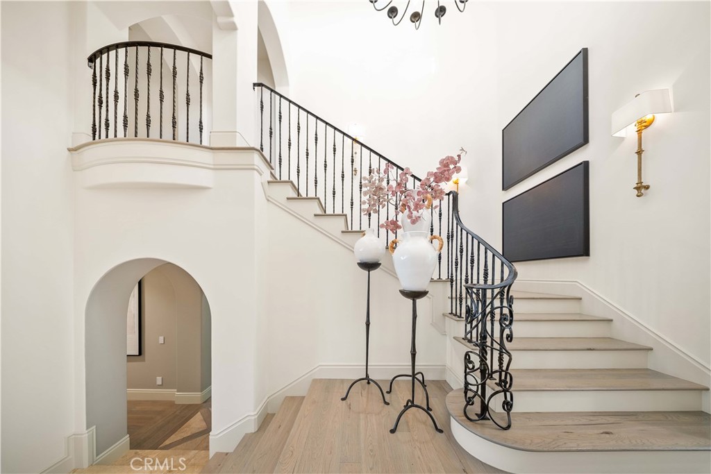 MLS #OC25075294 image #19