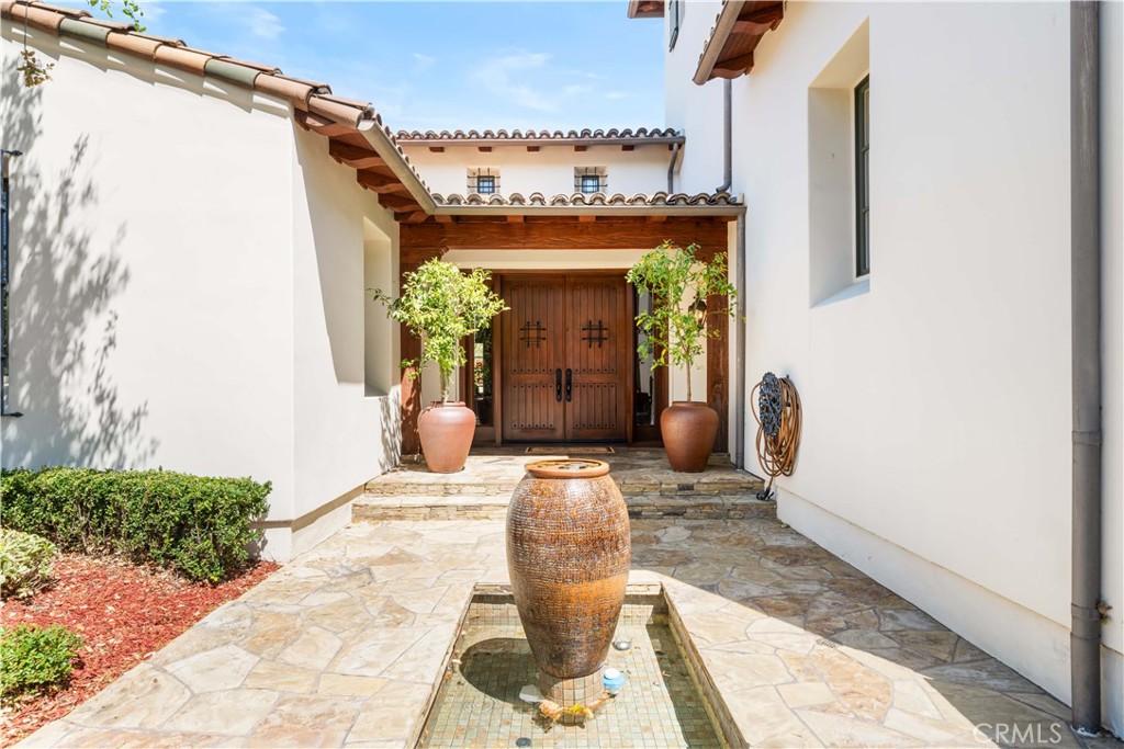 MLS #OC25075294 image #4