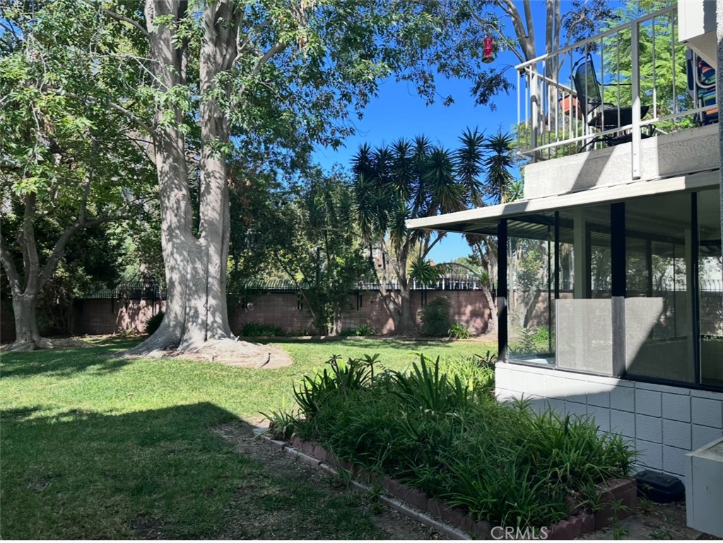 MLS #OC25076211 image #1