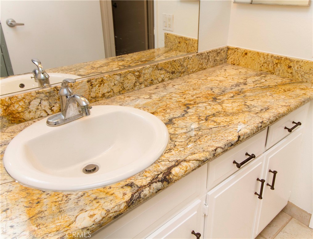 MLS #OC25076211 image #12