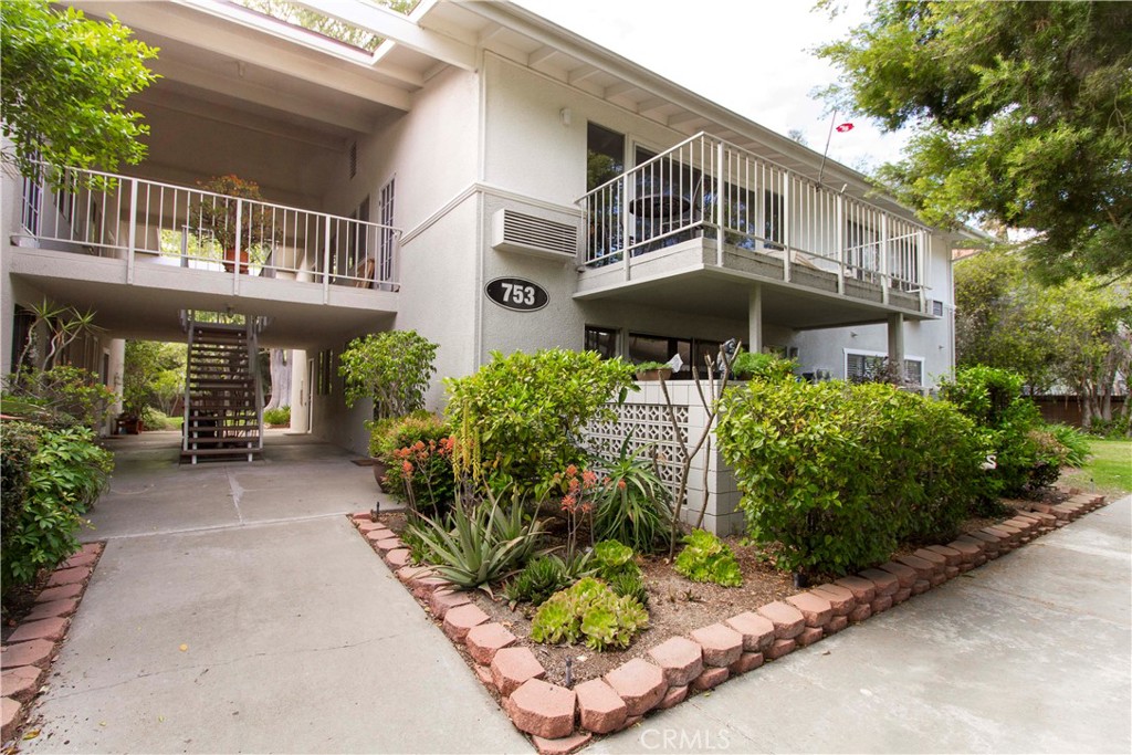 MLS #OC25076211 image #19