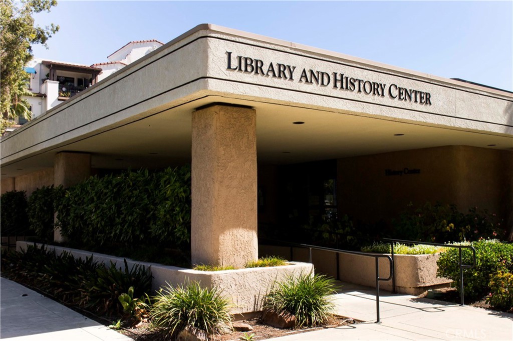 MLS #OC25076211 image #32