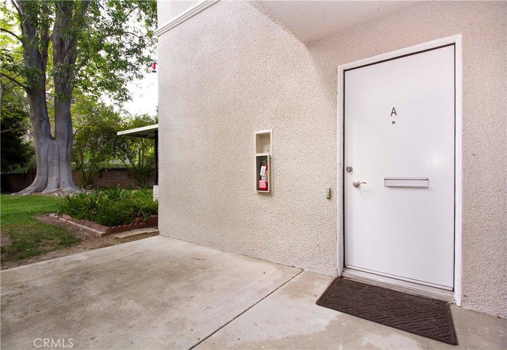 MLS #OC25076211 image #4