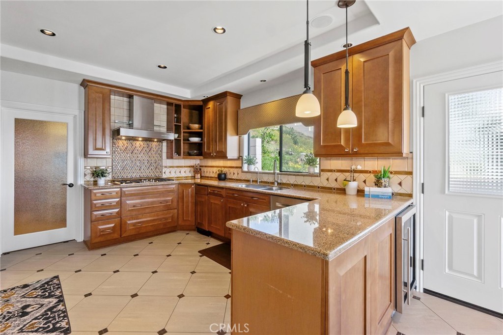 MLS #OC25076661 image #11