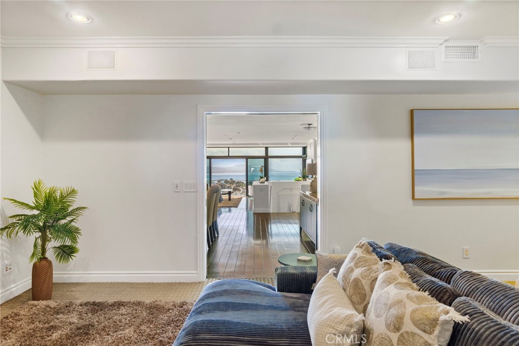 MLS #OC25076661 image #30