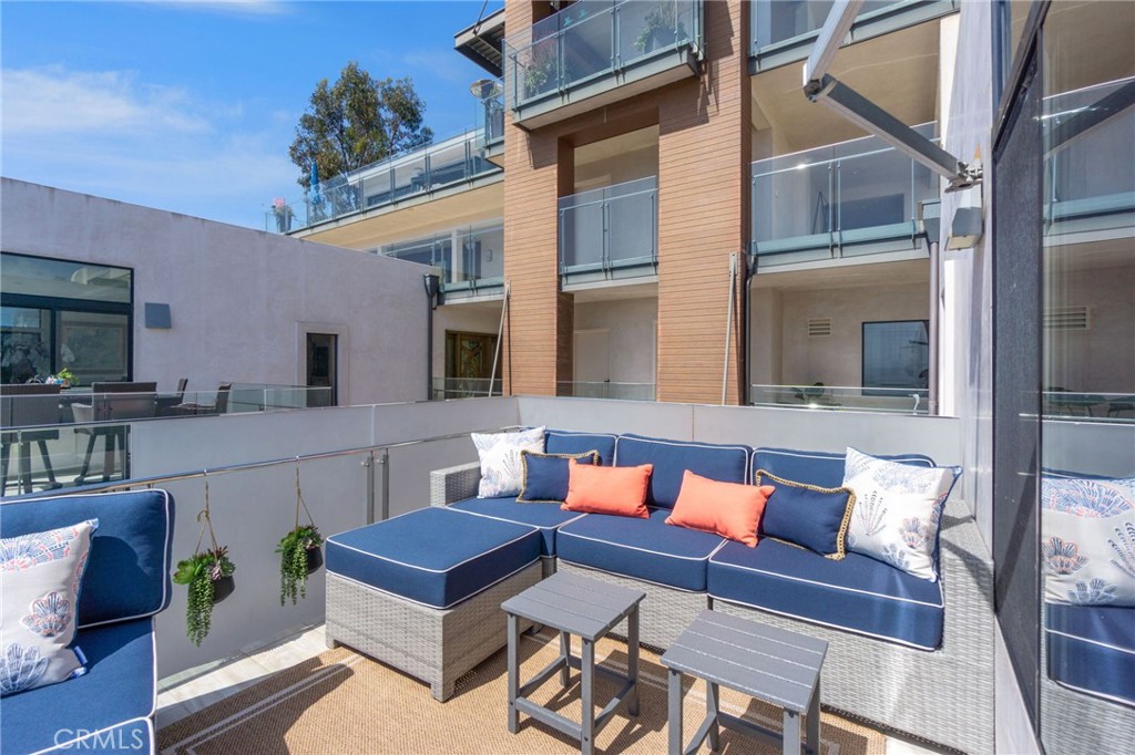 MLS #OC25076661 image #33