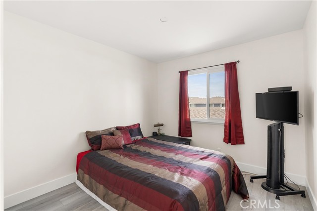 MLS #OC25076987 image #17