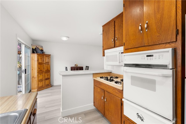 MLS #OC25076987 image #8