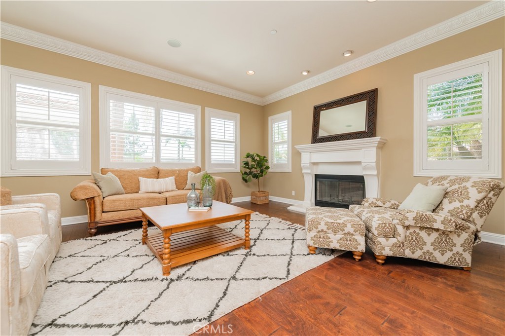 MLS #OC25078235 image #31