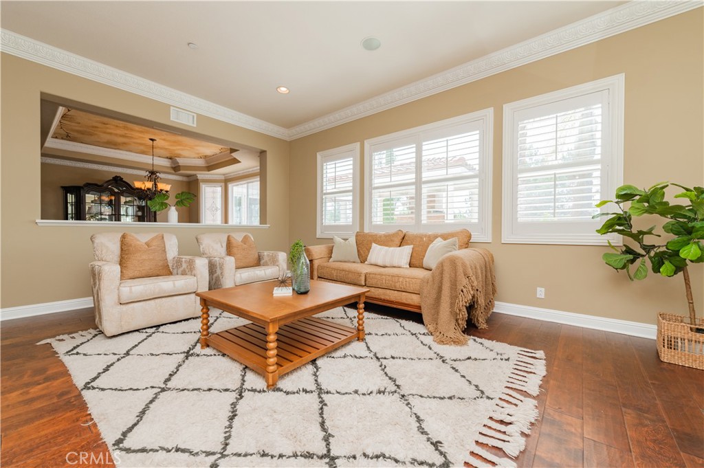 MLS #OC25078235 image #32