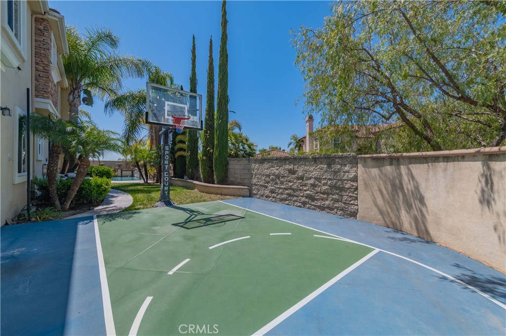 MLS #OC25078235 image #43