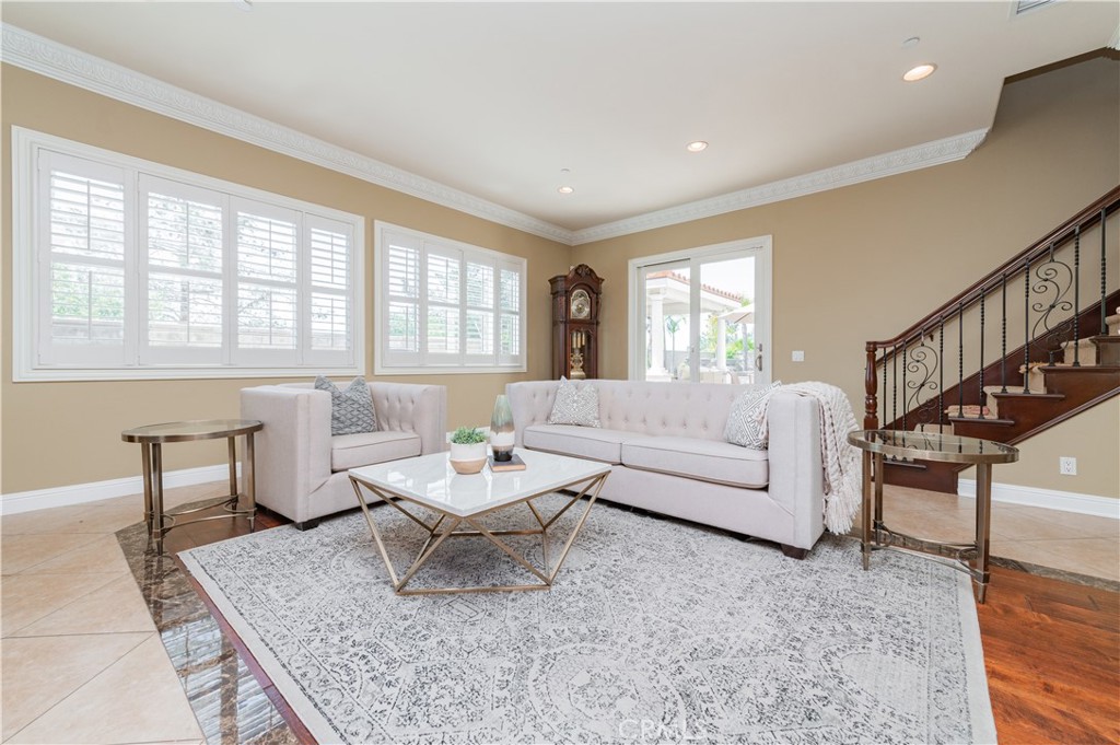 MLS #OC25078235 image #5